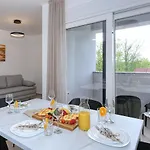 Apartamento Bonaca With Jacuzzi Privlaka (Zadar)