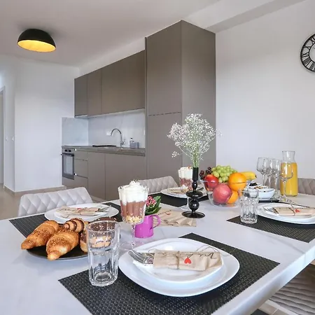 Bonaca With Jacuzzi Apartament *