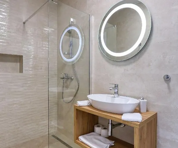 Bonaca With Jacuzzi Privlaka (Zadar)