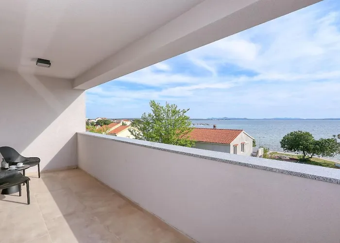 Bonaca With Jacuzzi Privlaka (Zadar)