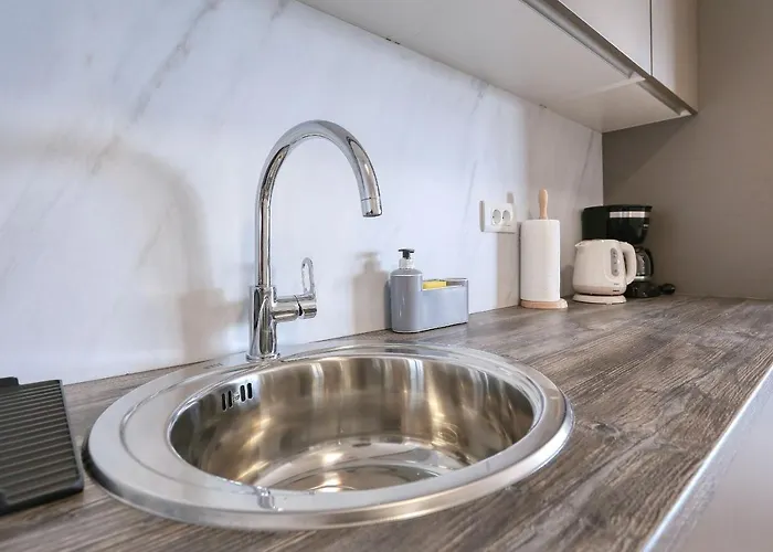 Апартаменты Bonaca With Jacuzzi