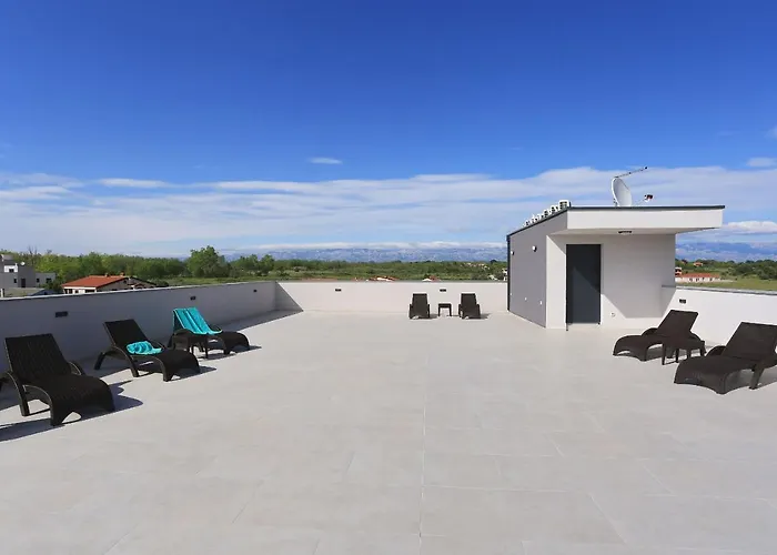 Bonaca With Jacuzzi Privlaka (Zadar)