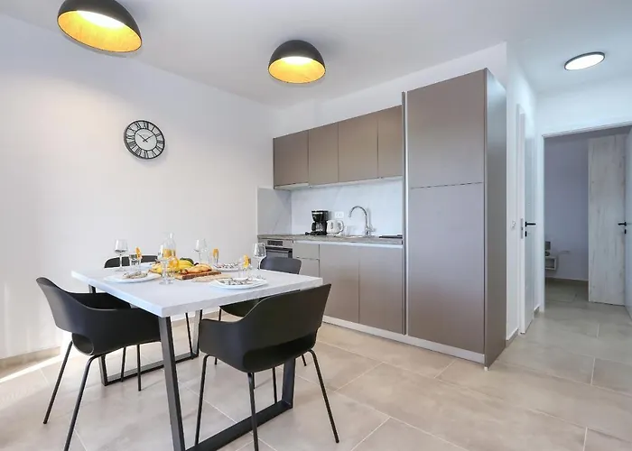 Bonaca With Jacuzzi * Privlaka (Zadar)