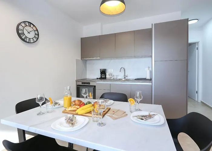 Bonaca With Jacuzzi Appartement *