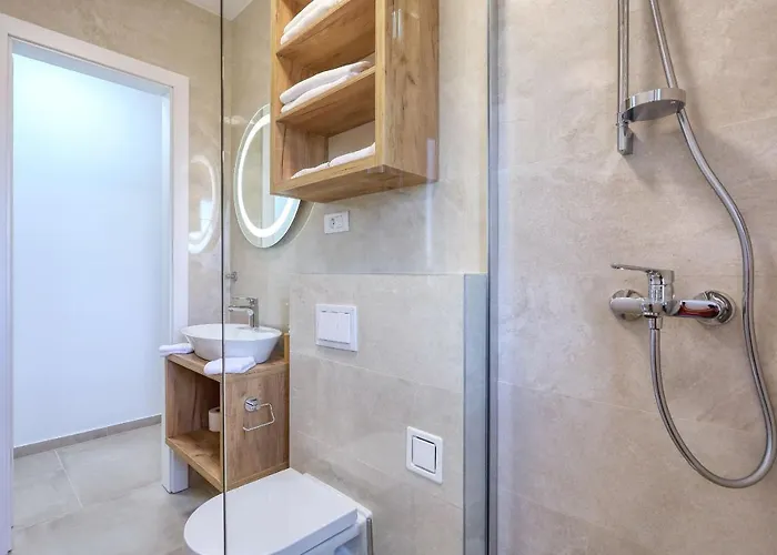 Bonaca With Jacuzzi Privlaka (Zadar)