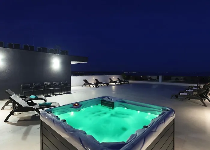 Bonaca With Jacuzzi *