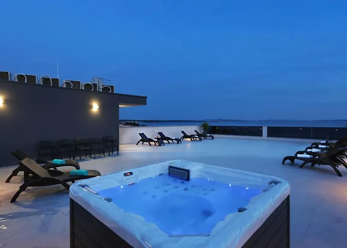 Bonaca With Jacuzzi Апартаменты