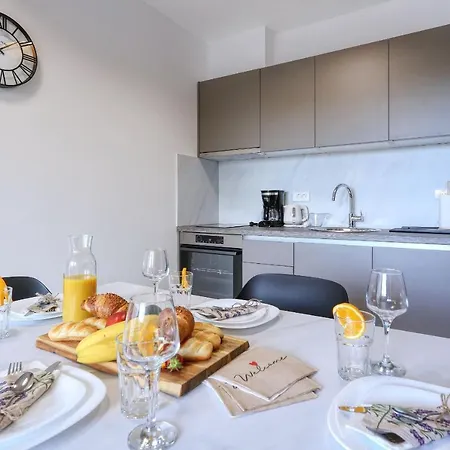 Bonaca With Jacuzzi Apartman Privlaka