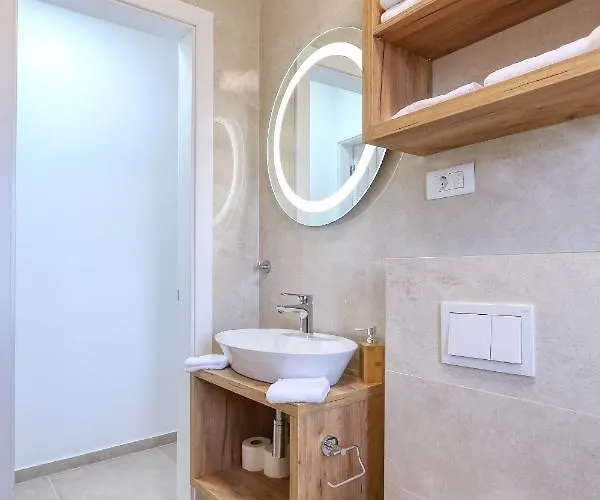 Bonaca With Jacuzzi * 普利拉卡